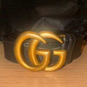 Gucci Black Leather Belt with Gold Double G Buckle sz 85